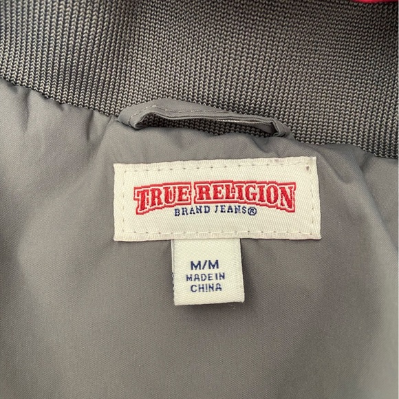 True religion youth winter jacket size medium - Picture 2 of 2